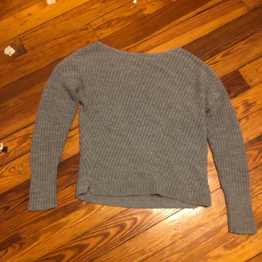 Grey sweater